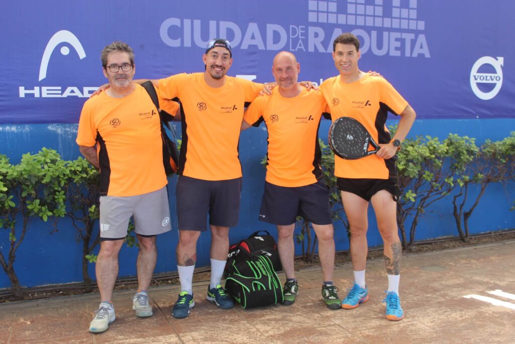 PAREJAS ALCAMAR I TORNEO PADEL MOVICARGA